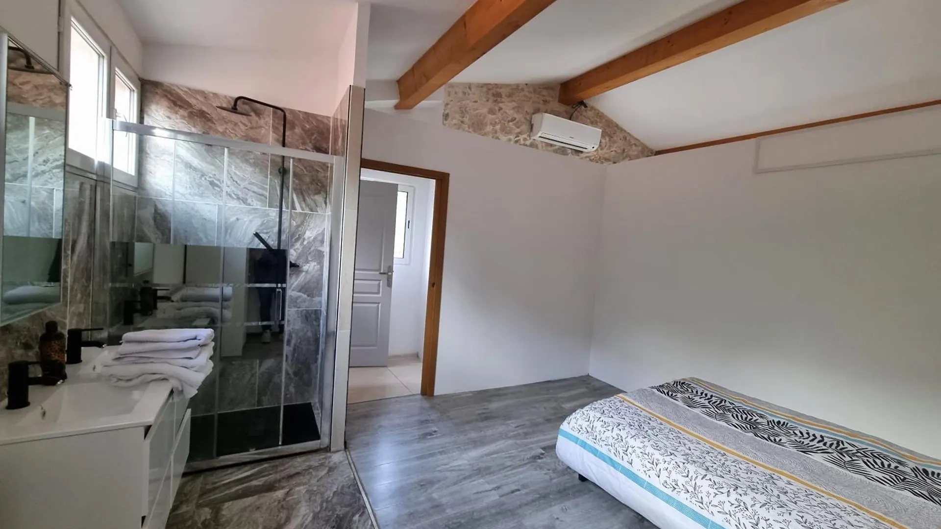 Maison T2 55M2 Renove Calanques 15Min Velodrome Parc Chanot Apartment Marseille