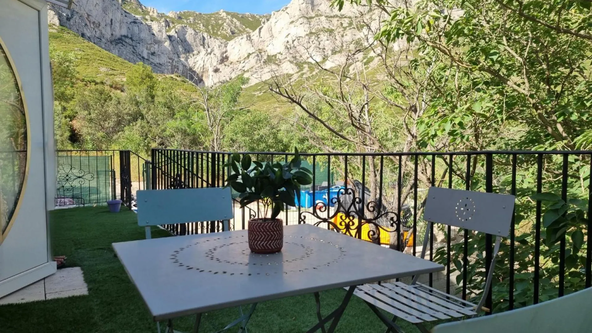 Maison T2 55M2 Renove Calanques 15Min Velodrome Parc Chanot contacts